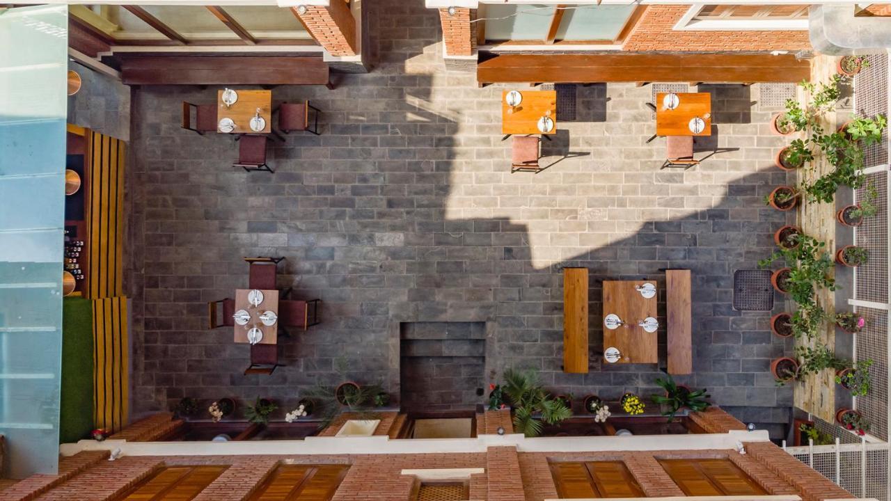 Traditional Stay - A Boutique Hotel Lalitpur Luaran gambar